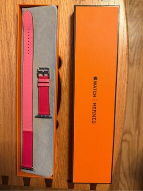 Authentic Apple Watch Hermès Double Tour — 40mm S/M, Two-Tone Pink Colorblock